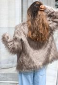 faux-fur-beige-100100696-8-lapop-1