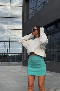 knit-top-with-seams-white-100116871-1-lapop-4