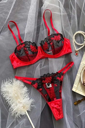 satin-panty-set-with-transparencies-100117986-1-lapop-1