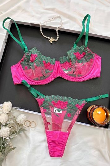 satin-underwear-set-with-transparencies-in-pink-100117986-3-lapop-1