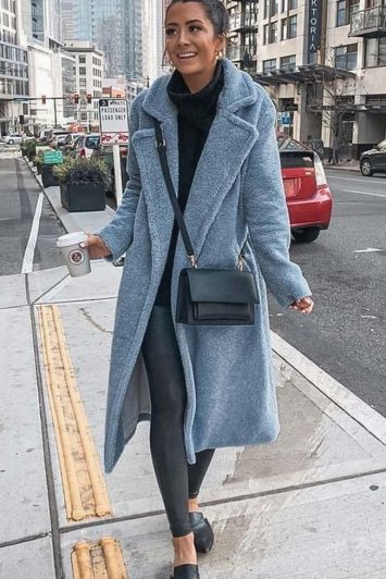 Παλτό οversized τύπου teddy με eco fur sherpa σε neutral γαλάζια απόχρωση.