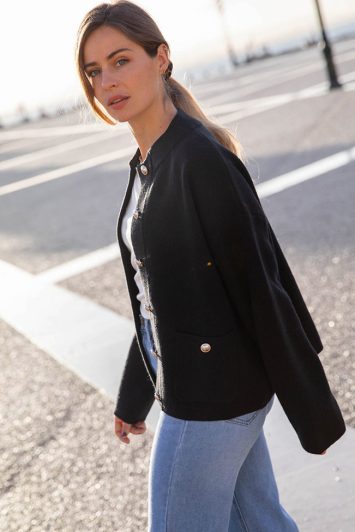 london-mavro-zaketaki-100118225-1-lapop-1