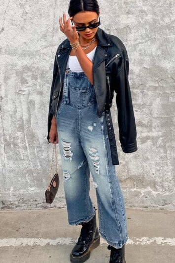 Γυναικεία τζιν σαλοπέτα wide leg με σκισίματα, τέλεια για κάθε καλοκαιρινό outfit. Αέρινη, στυλάτη και πρακτική.