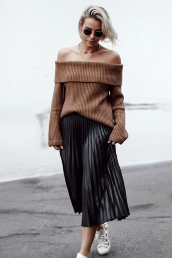 Πλισέ δερμάτινη φούστα