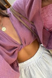 Μπλούζα λιλά με κόμπο στο στήθο